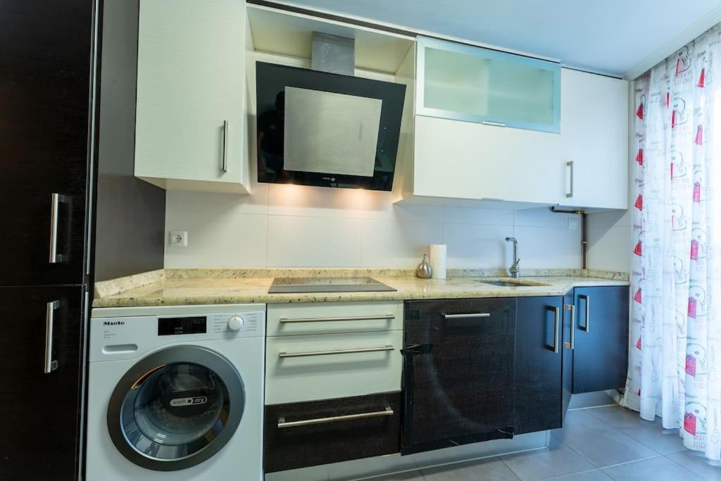 Apartamento En El Corazon De La Ciudad Con Parking Сантандер Екстер'єр фото