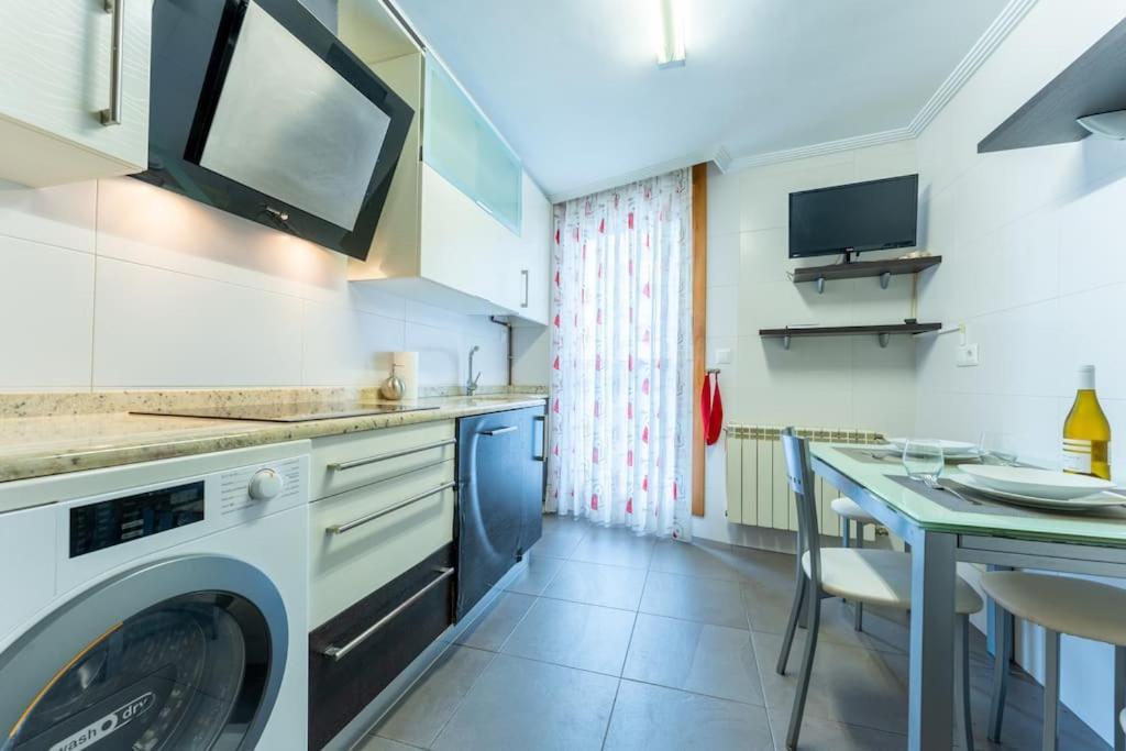 Apartamento En El Corazon De La Ciudad Con Parking Сантандер Екстер'єр фото